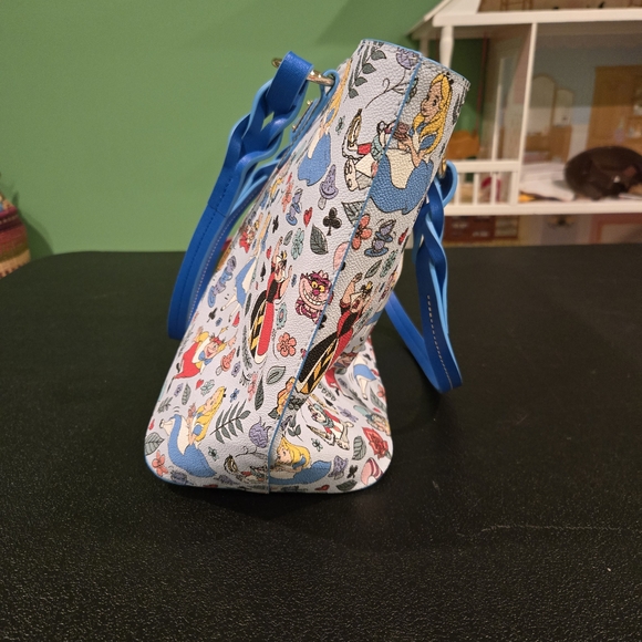 Dooney & Bourke Alice in Wonderland Tote Bag Multicolor NWOT - Picture 12 of 16